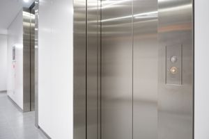 Escolha entre diferentes modelos de elevadores residenciais em Nova Mutum MT